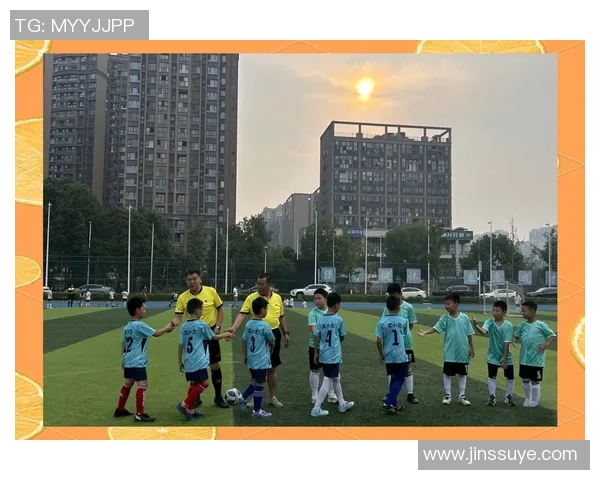 北山足球的崛起与发展:探索地方足球文化的传承与创新之路 北山足球的崛起与发展:探索地方足球文化的传承与创新之路