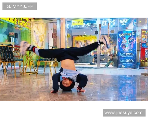 深圳街舞队与广州街舞队赛后复盘探讨团队协作的成功与不足之处