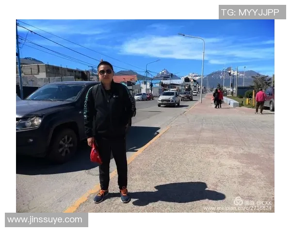 足球之风云：激情与荣耀交织的绿茵传奇与梦想之旅